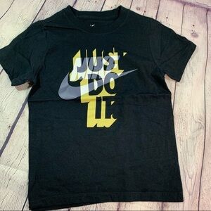 Nike “Just Do It”  Boys Small